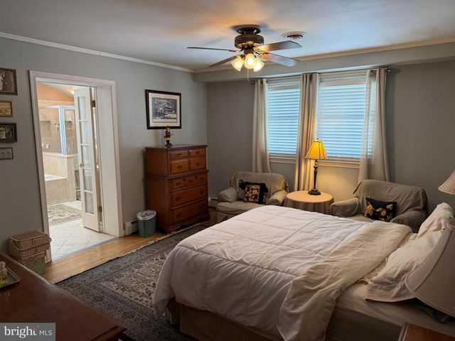 200 E HILLTOP RD, West Chester, PA 19382