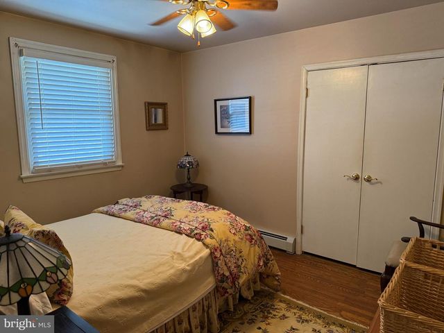 200 E HILLTOP RD, West Chester, PA 19382