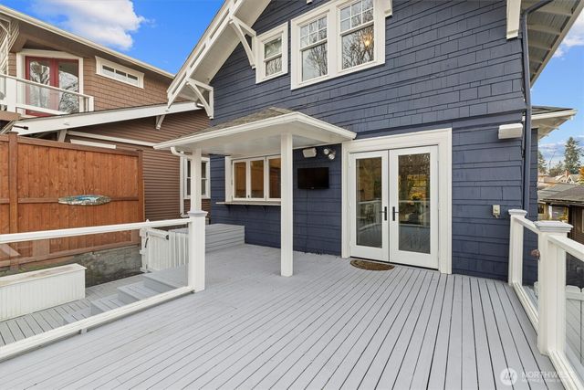 2912 3rd Avenue N, Seattle, WA 98109