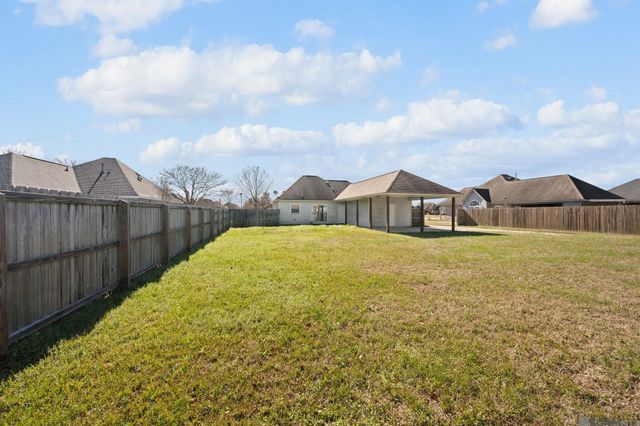 2225 Northwind Ave, Zachary, LA 70791