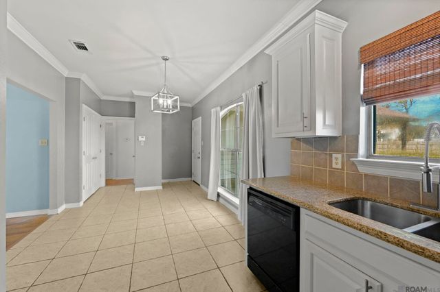 2225 Northwind Ave, Zachary, LA 70791