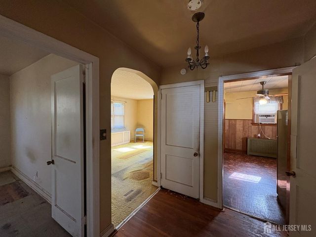 20 3rd Street, Sayreville, NJ 08872