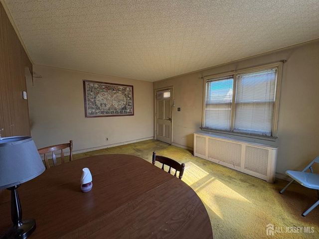 20 3rd Street, Sayreville, NJ 08872