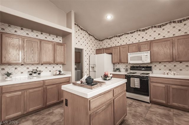 5508 Carnation Meadow Street, Las Vegas, NV 89130