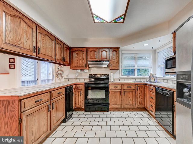 13802 CRIPPLEGATE RD, Phoenix, MD 21131