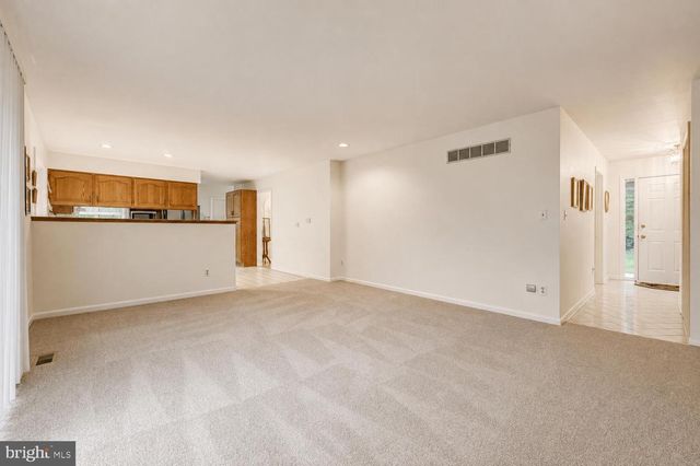 13802 CRIPPLEGATE RD, Phoenix, MD 21131
