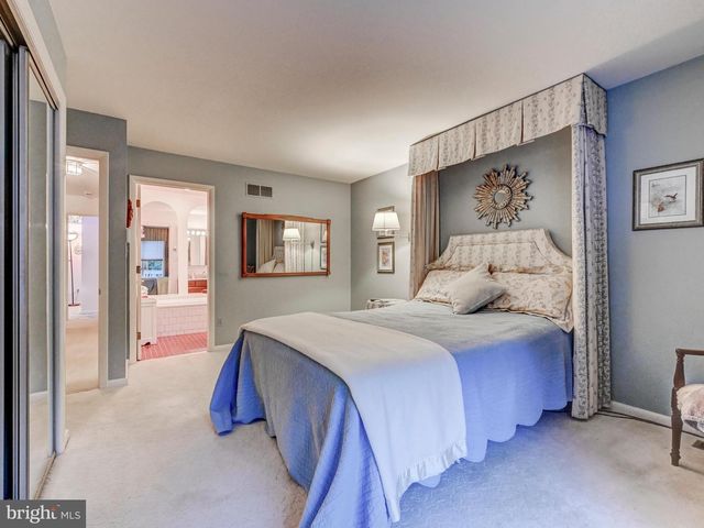 13802 CRIPPLEGATE RD, Phoenix, MD 21131