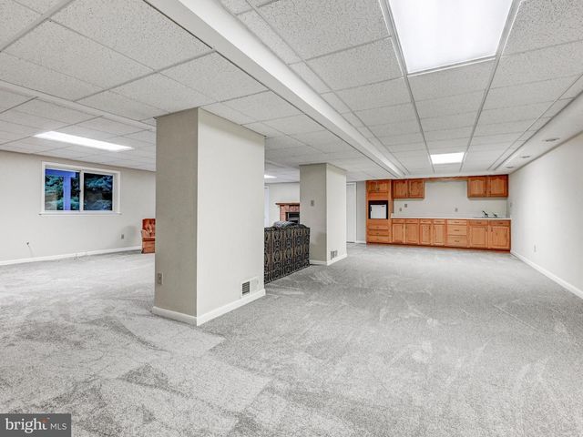 13802 CRIPPLEGATE RD, Phoenix, MD 21131