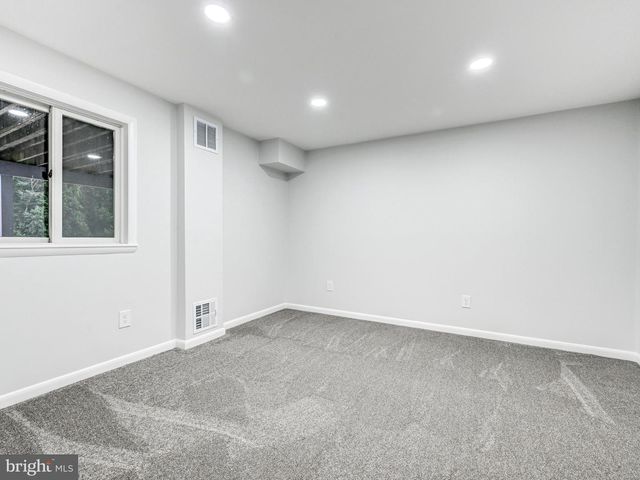 13802 CRIPPLEGATE RD, Phoenix, MD 21131