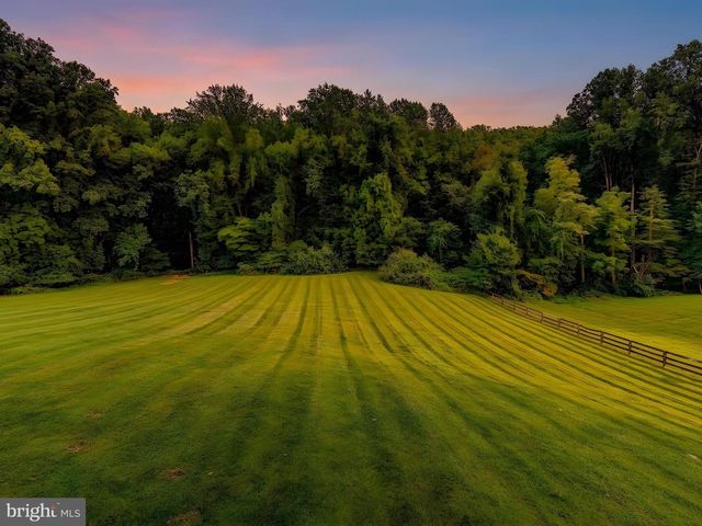 13802 CRIPPLEGATE RD, Phoenix, MD 21131