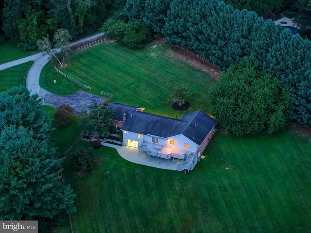 13802 CRIPPLEGATE RD, Phoenix, MD 21131