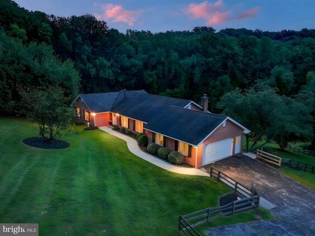 13802 CRIPPLEGATE RD, Phoenix, MD 21131