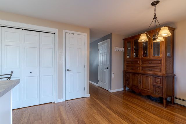 165 Blackwater Rd Apt 20, Somersworth, NH 03878