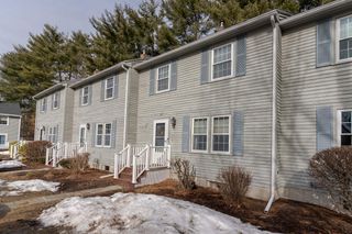 165 Blackwater Rd Apt 20, Somersworth, NH 03878