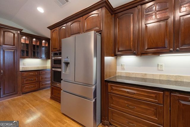 875 Windsor Trail, Roswell, GA 30076