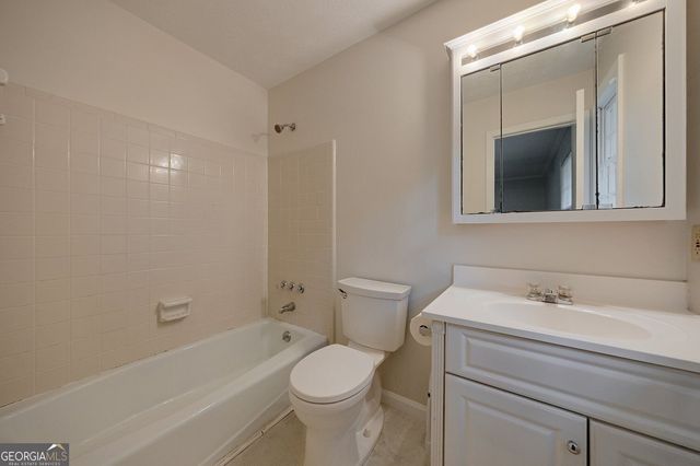 875 Windsor Trail, Roswell, GA 30076