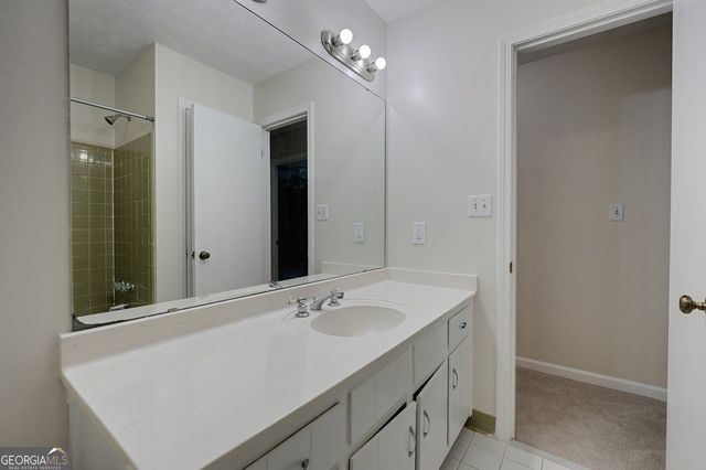 875 Windsor Trail, Roswell, GA 30076
