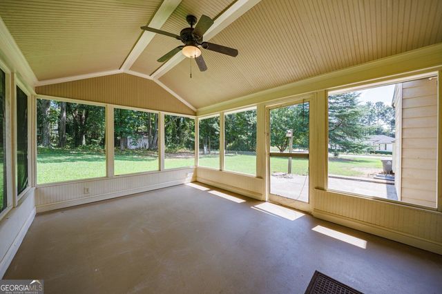 875 Windsor Trail, Roswell, GA 30076