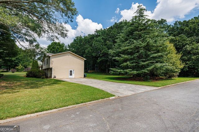 875 Windsor Trail, Roswell, GA 30076