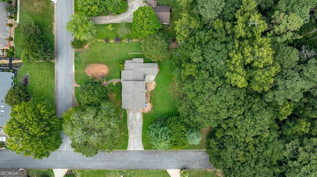 875 Windsor Trail, Roswell, GA 30076