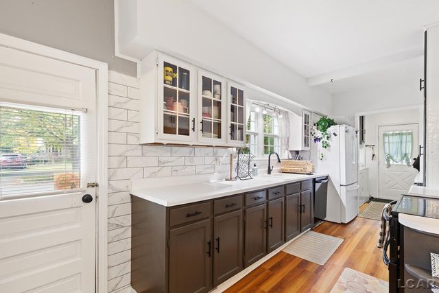 215 S Oneida Street, Tecumseh, MI 49286