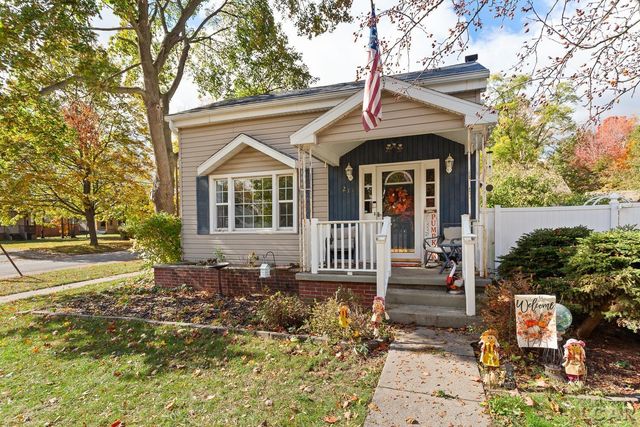 215 S Oneida Street, Tecumseh, MI 49286