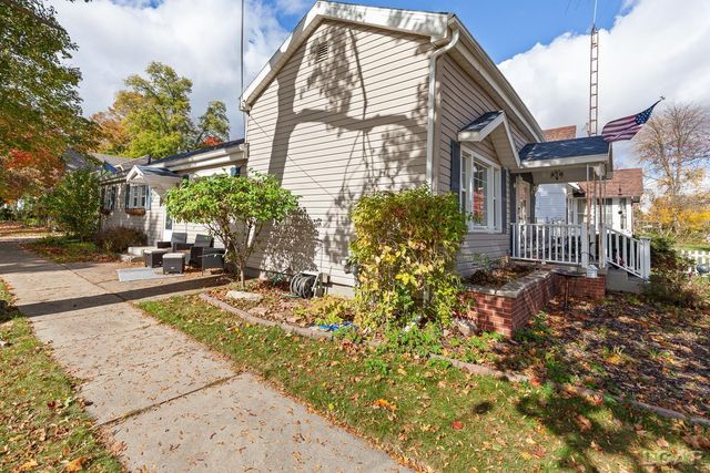 215 S Oneida Street, Tecumseh, MI 49286