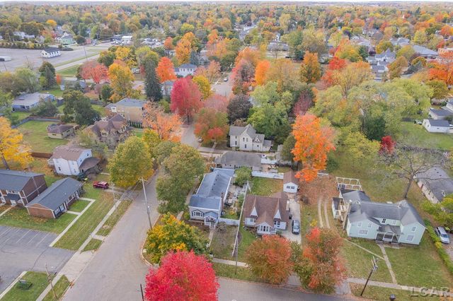 215 S Oneida Street, Tecumseh, MI 49286