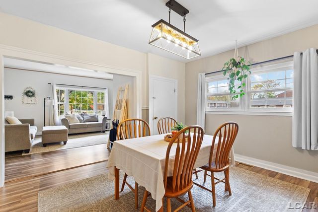 215 S Oneida Street, Tecumseh, MI 49286