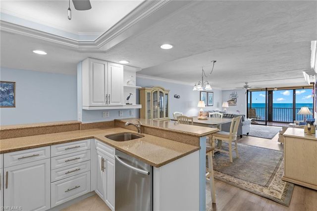2929 W Gulf DR 306, Sanibel, FL 33957
