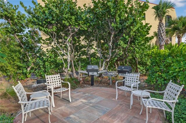 2929 W Gulf DR 306, Sanibel, FL 33957