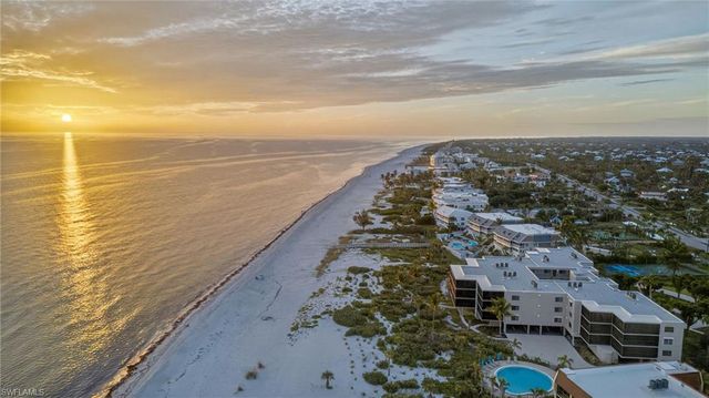 2929 W Gulf DR 306, Sanibel, FL 33957