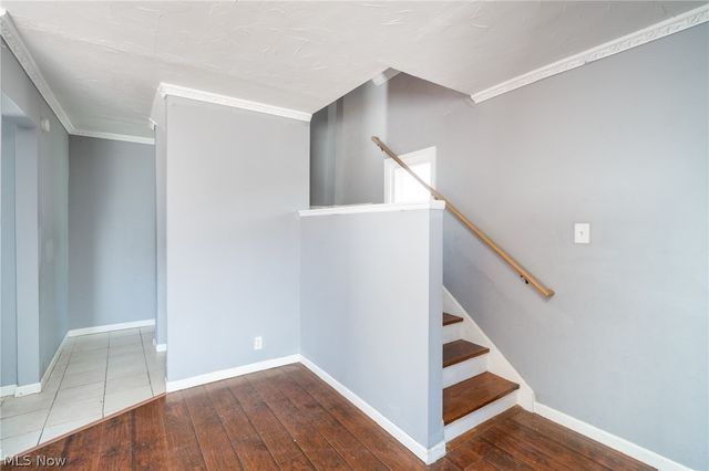 2422 North Avenue, Parma, OH 44134