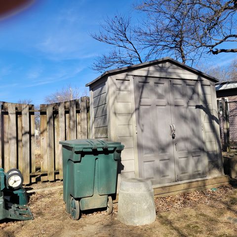 3618 15th Avenue Court, Moline, IL 61265