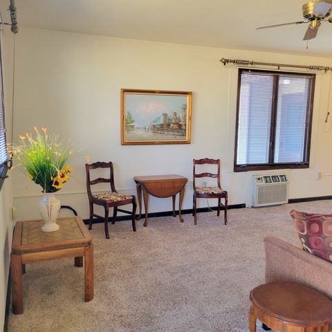 3618 15th Avenue Court, Moline, IL 61265