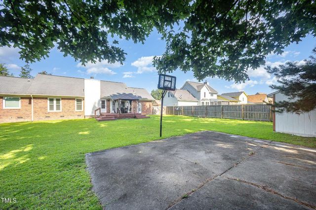 1175 Blankshire Road, Fayetteville, NC 28314