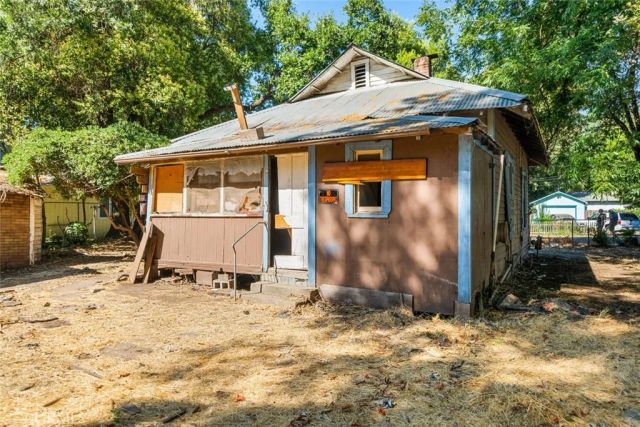 1372 Davis Street, Chico, CA 95928