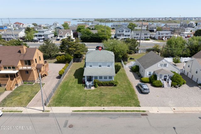 310 Ceylon Avenue, Seaside Heights, NJ 08751