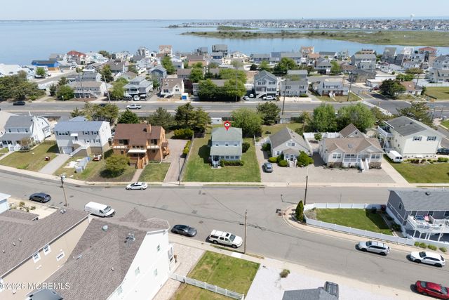 310 Ceylon Avenue, Seaside Heights, NJ 08751