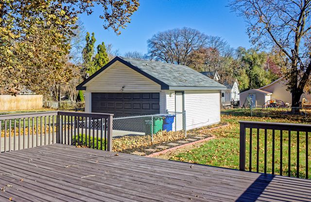 3919 69th Street, Urbandale, IA 50322