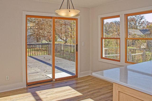 3919 69th Street, Urbandale, IA 50322