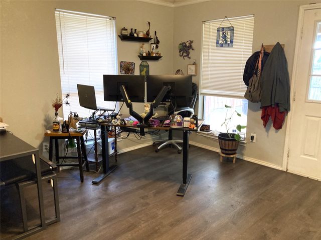 1005 Mitchell Lane, Burleson, TX 76028
