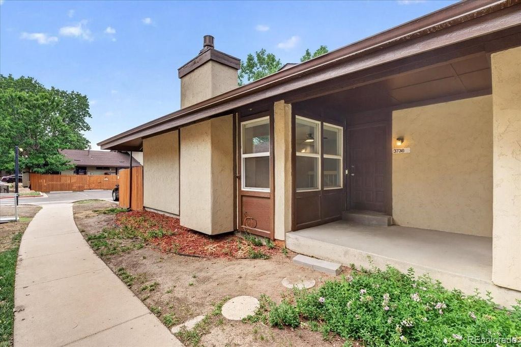 3736 S Fairplay Way, Aurora, CO 80014