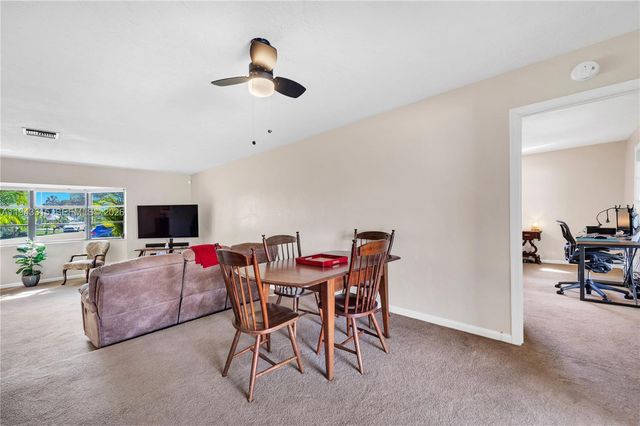 1191 NW 77th Ave, Plantation, FL 33322