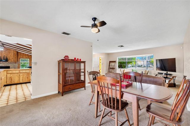 1191 NW 77th Ave, Plantation, FL 33322