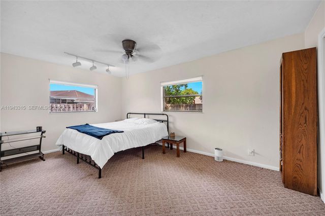 1191 NW 77th Ave, Plantation, FL 33322