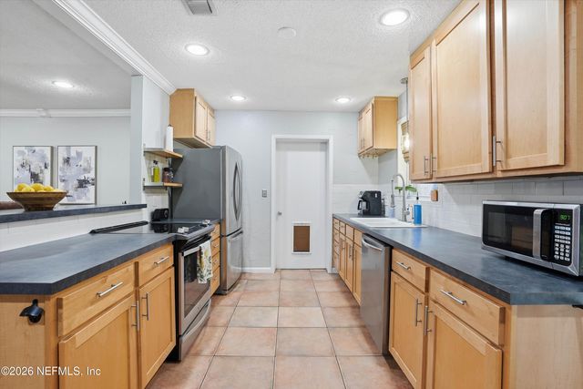 315 19TH Street N, Jacksonville Beach, FL 32250