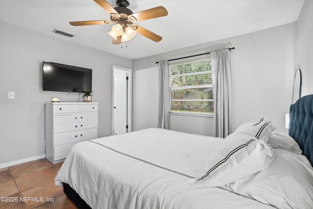 315 19TH Street N, Jacksonville Beach, FL 32250