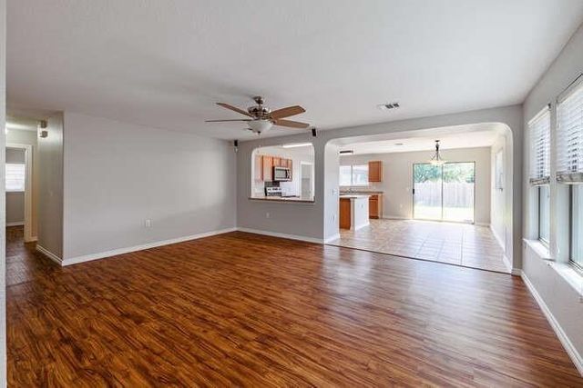 5717 Malarkey RD, Del Valle, TX 78617