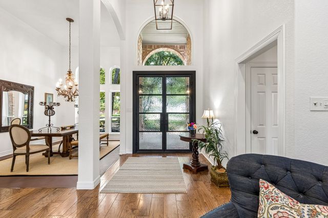 1000 Hidden Knoll Court, Southlake, TX 76092